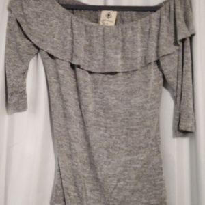 Off shoulder  or on shoulder top